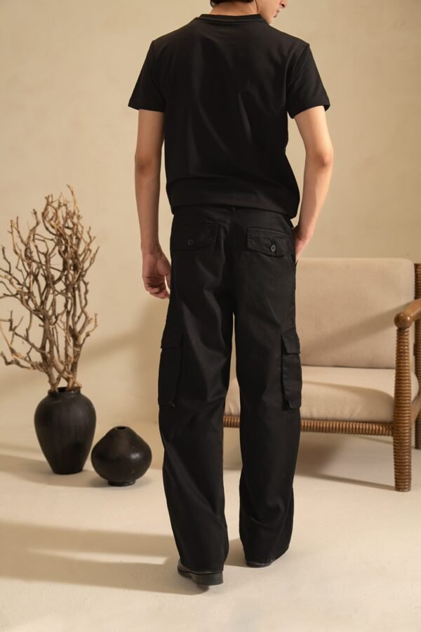 Relaxed Fit Cargo Pants – Black - Image 2